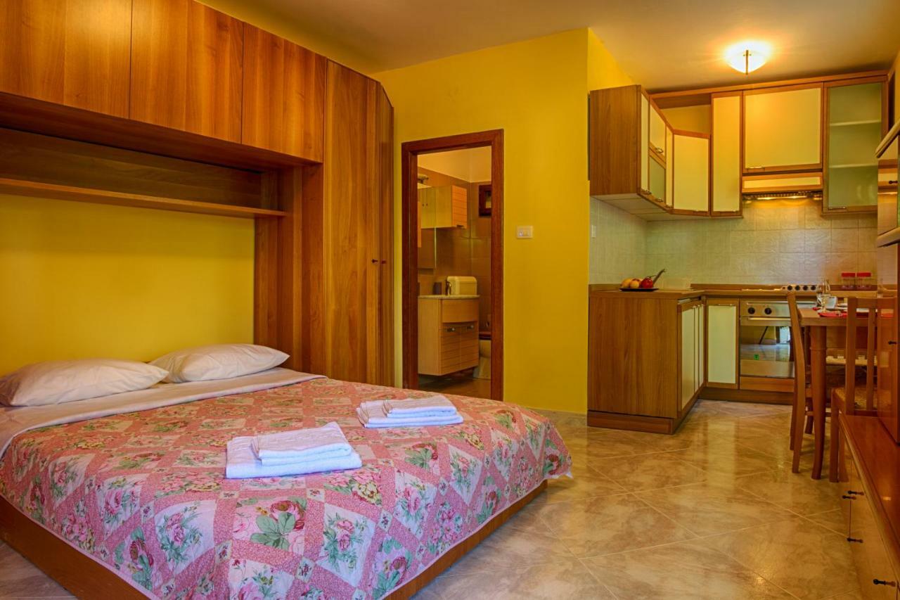 Apartments Medena มาทุลยี ภายนอก รูปภาพ